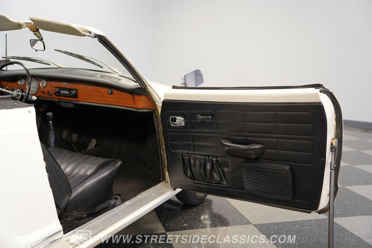 1970 Volkswagen Karmann Ghia Convertible