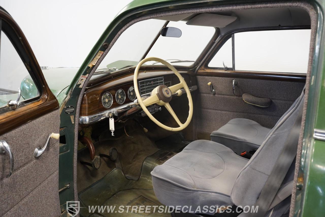 1950 Plymouth Special Deluxe