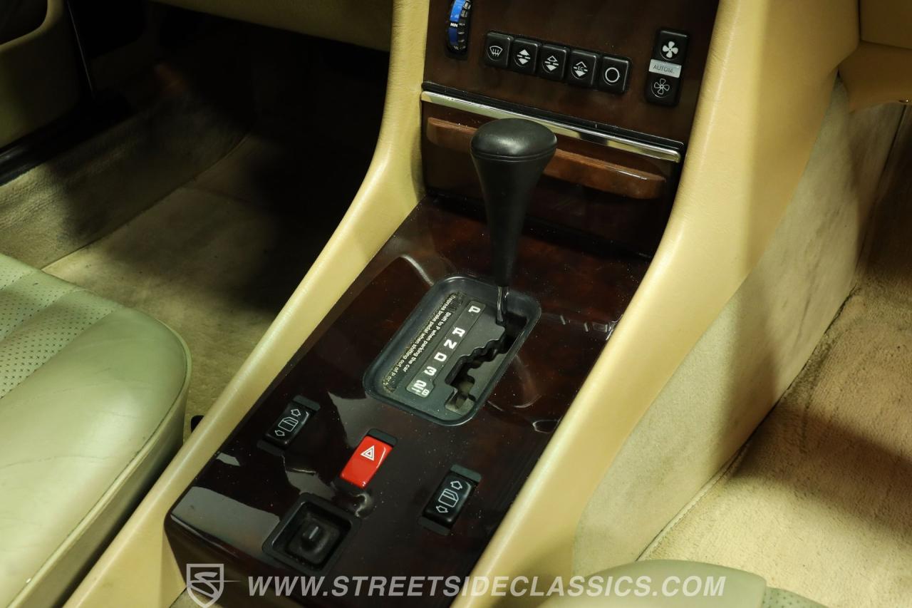 1989 Mercedes - Benz 560SL R107 Convertible