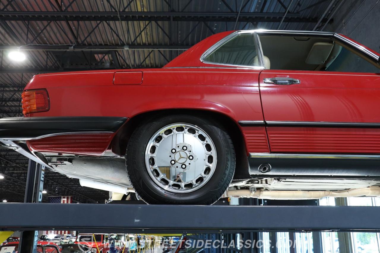 1989 Mercedes - Benz 560SL R107 Convertible
