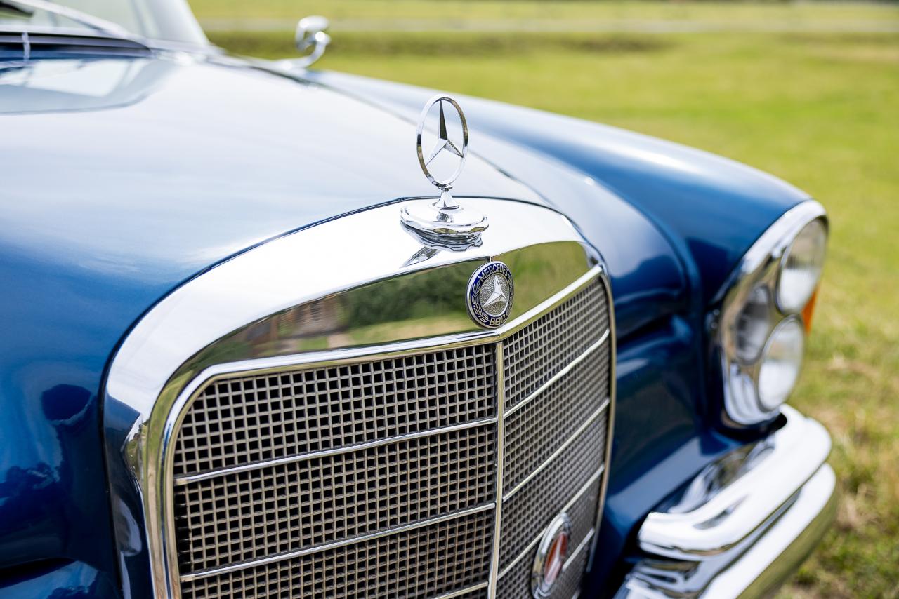 1965 Mercedes - Benz 300 SE Coup&eacute;