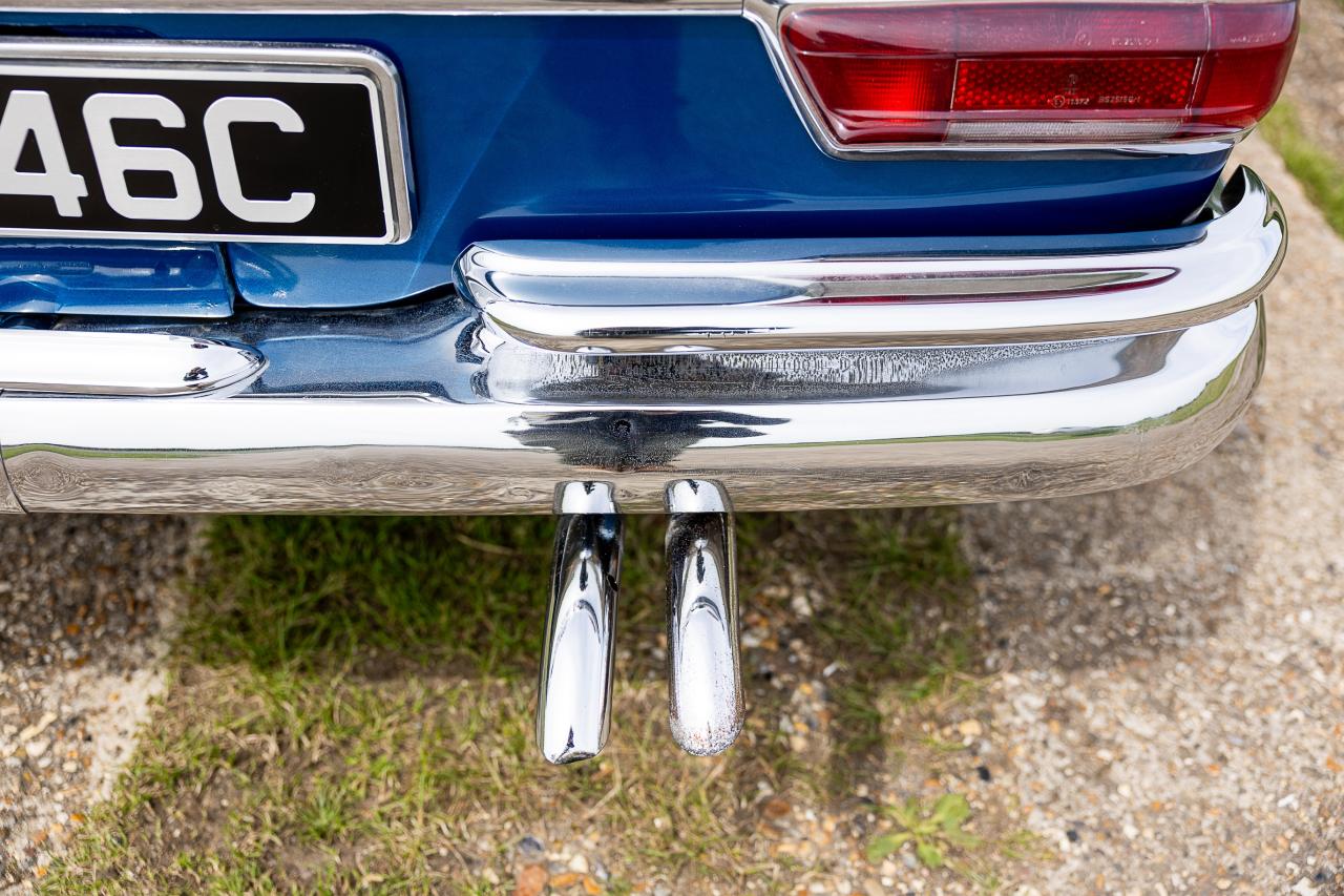 1965 Mercedes - Benz 300 SE Coup&eacute;
