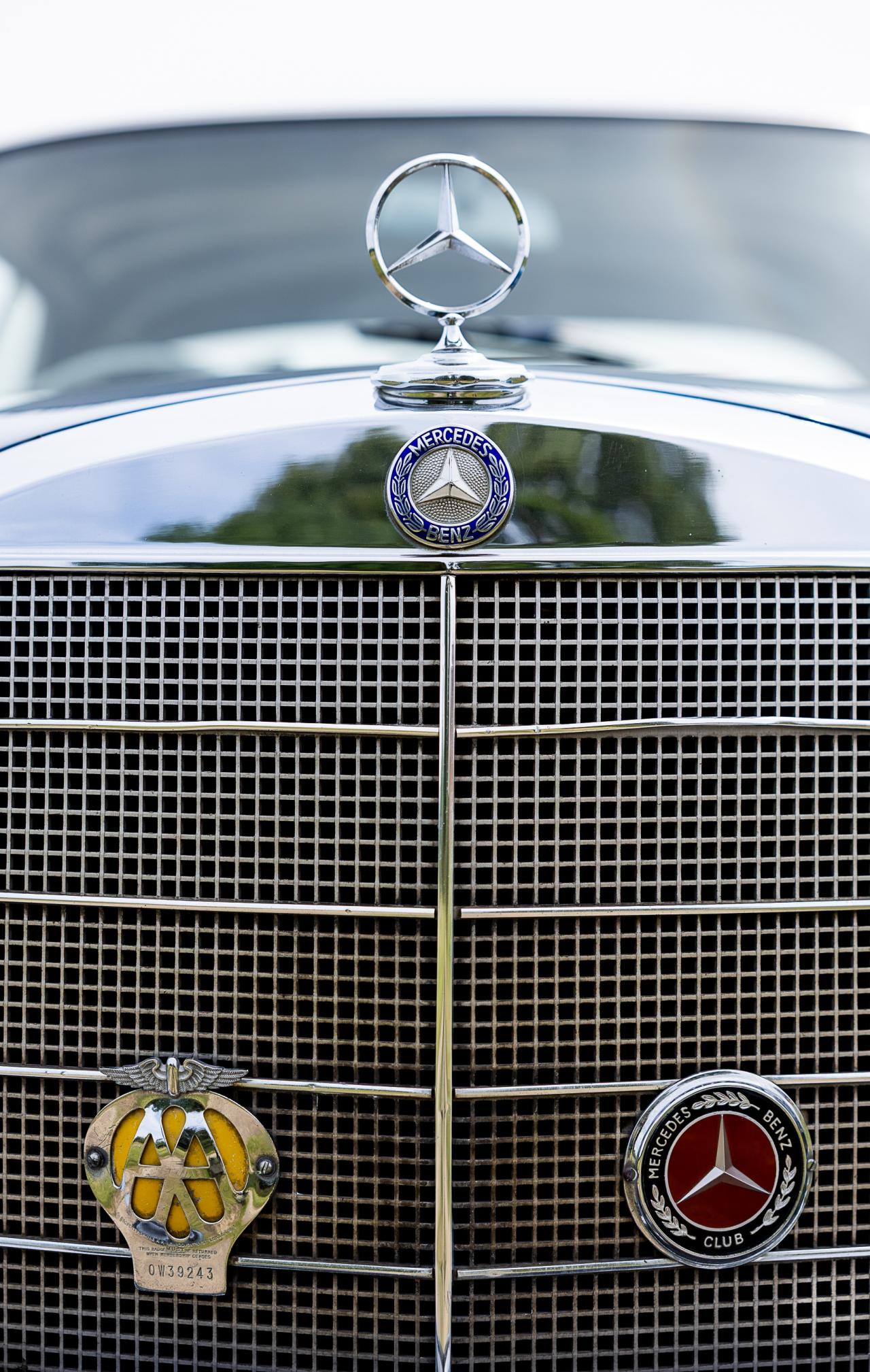 1965 Mercedes - Benz 300 SE Coup&eacute;