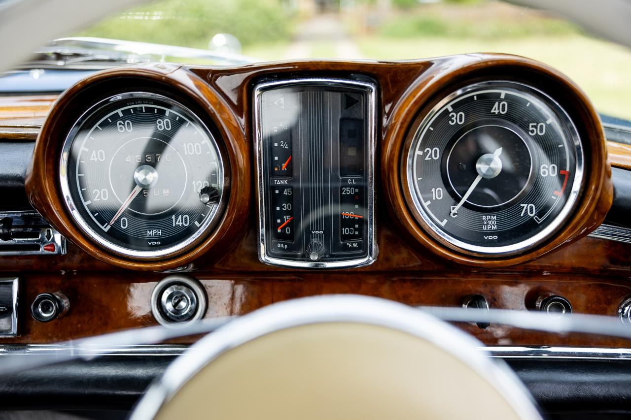 1965 Mercedes - Benz 300 SE Coup&eacute;