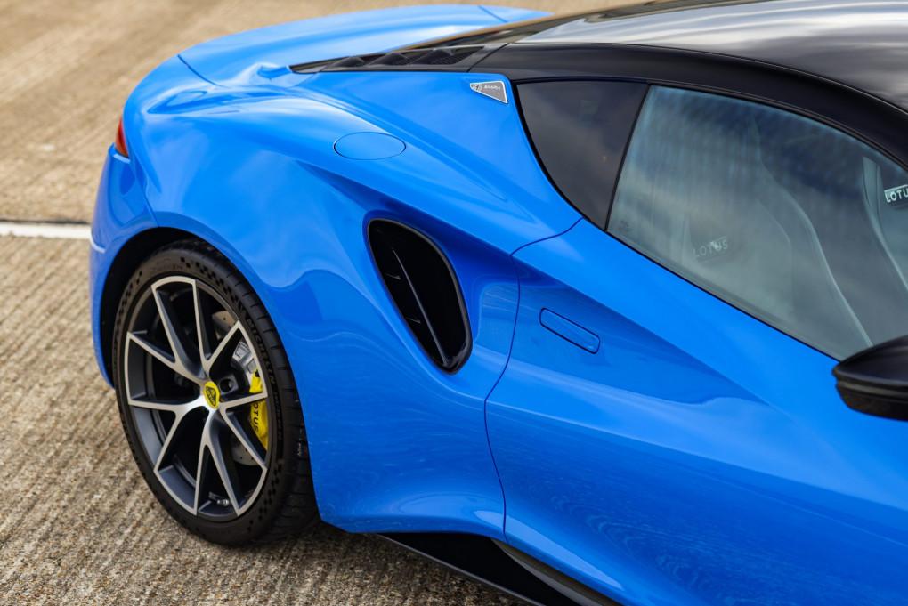2023 Lotus Emira