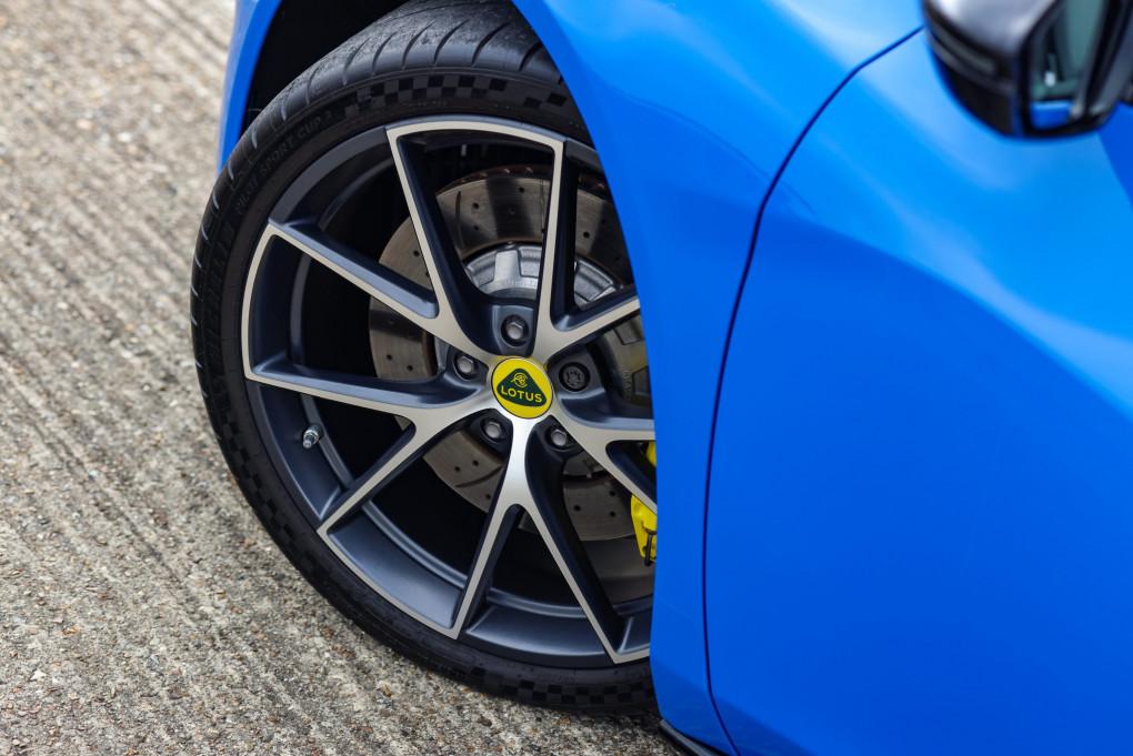 2023 Lotus Emira