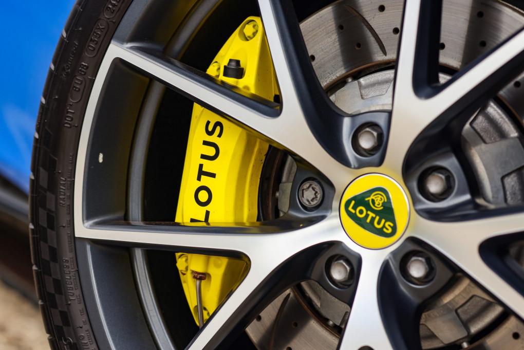2023 Lotus Emira