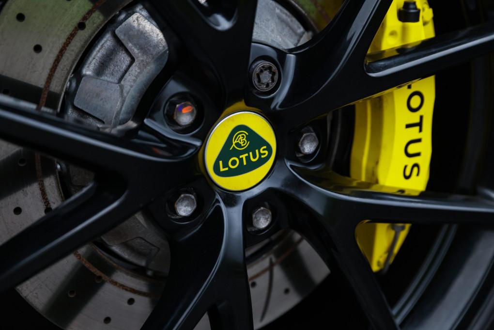 2023 Lotus Emira