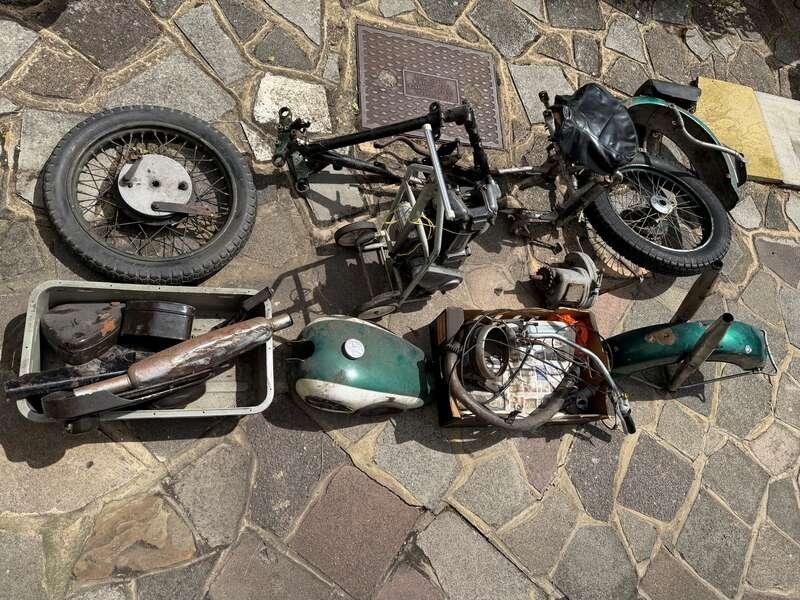 1952 BSA M33