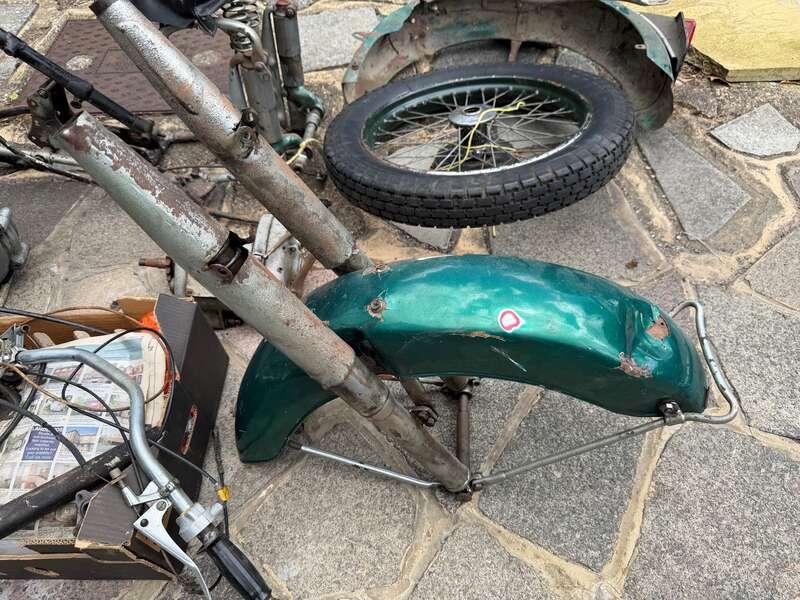 1952 BSA M33