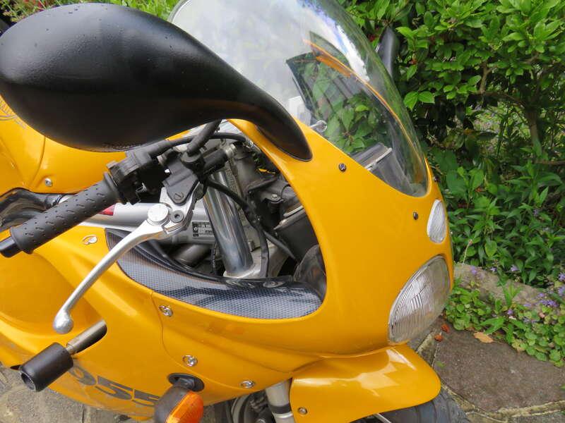 2000 Triumph 955I DAYTONA