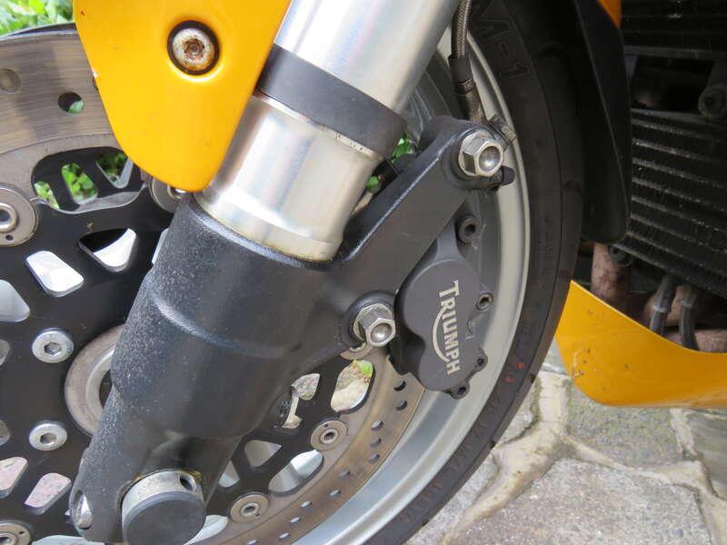 2000 Triumph 955I DAYTONA
