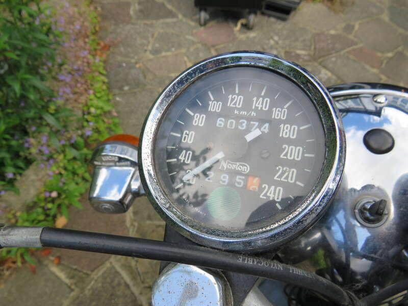 1974 NORTON 850 COMMANDO