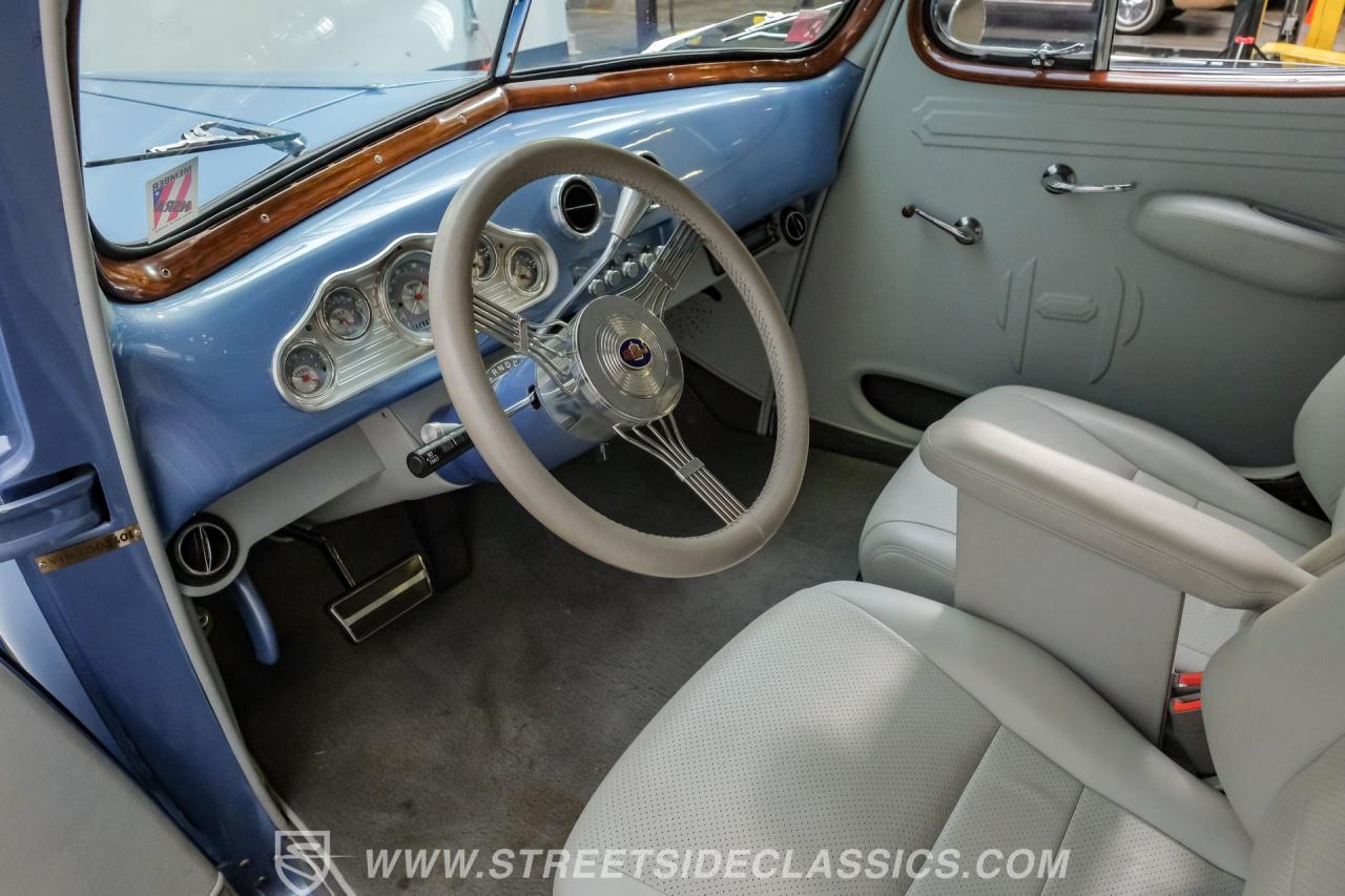 1940 Packard 120 Touring Sedan Street Rod