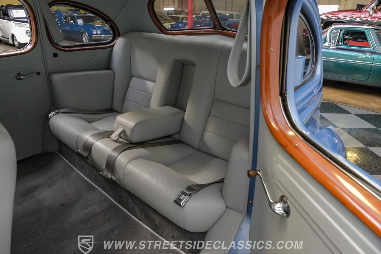 1940 Packard 120 Touring Sedan Street Rod