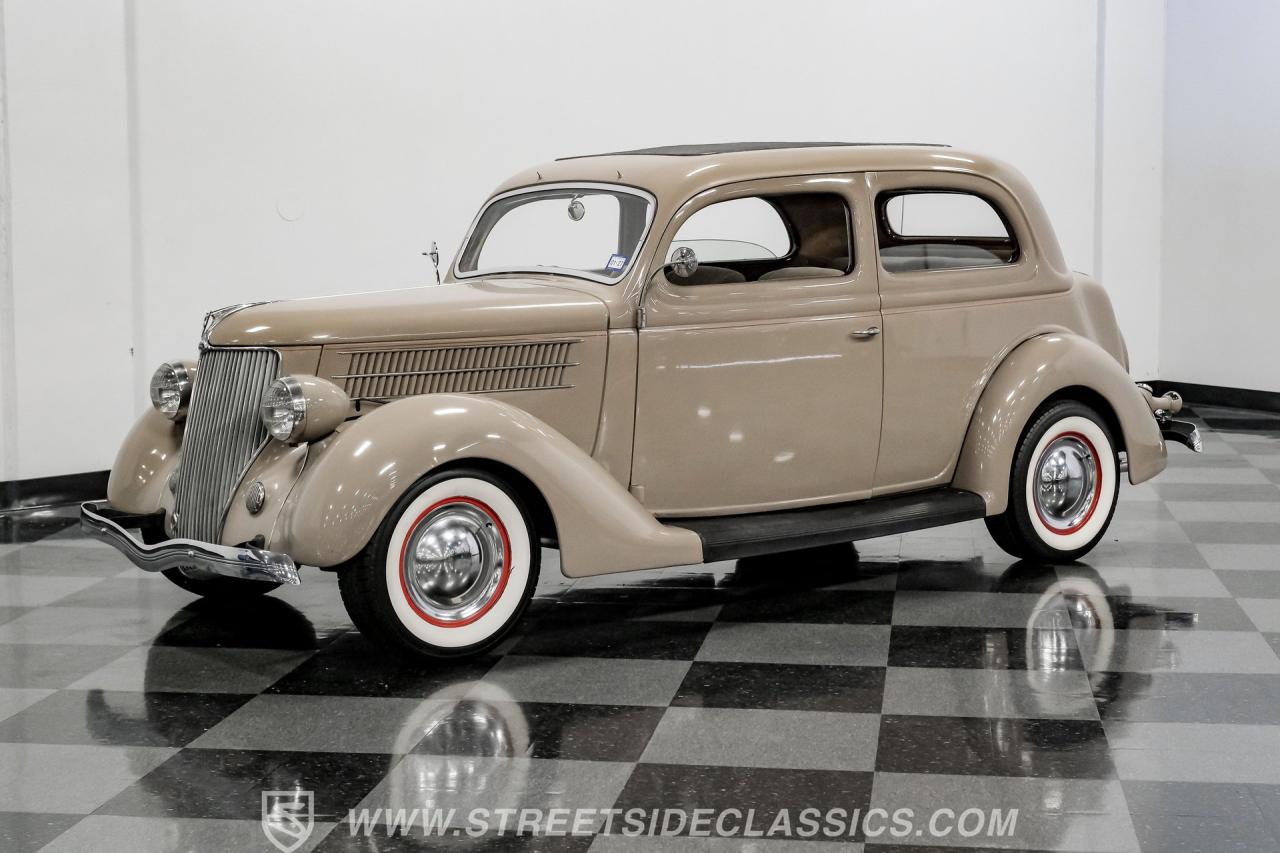 1936 Ford Tudor Sedan Streetrod