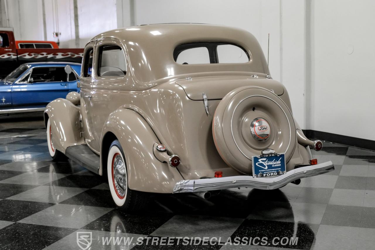 1936 Ford Tudor Sedan Streetrod