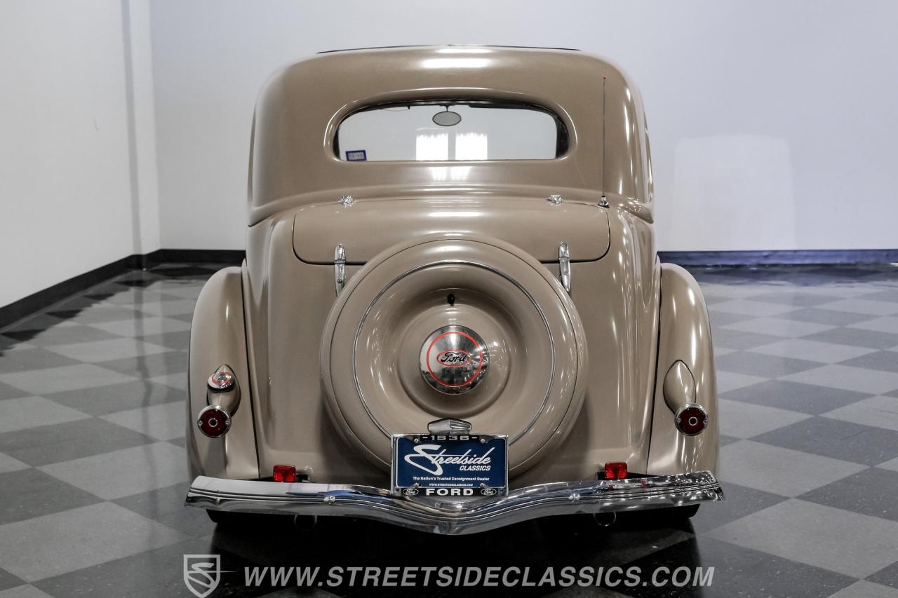 1936 Ford Tudor Sedan Streetrod