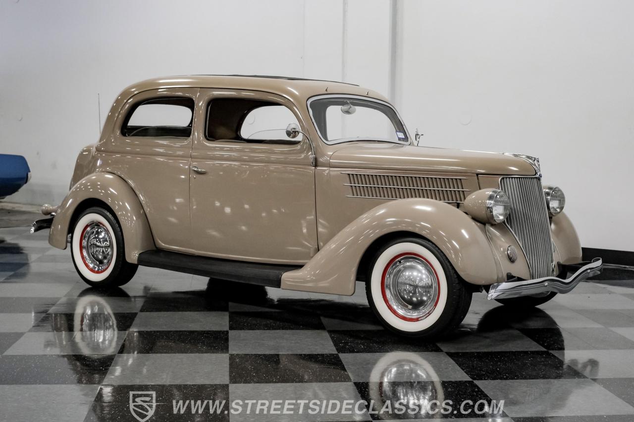 1936 Ford Tudor Sedan Streetrod