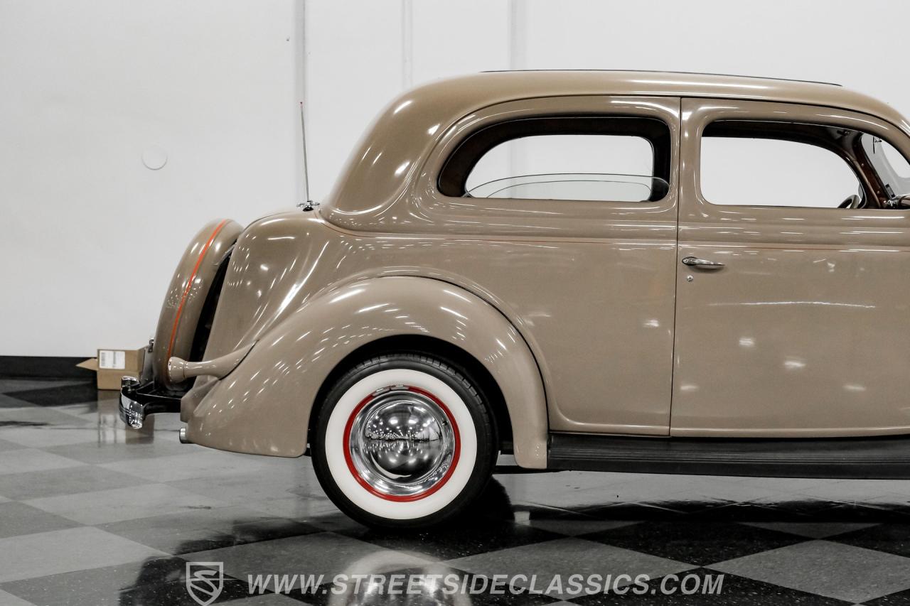 1936 Ford Tudor Sedan Streetrod