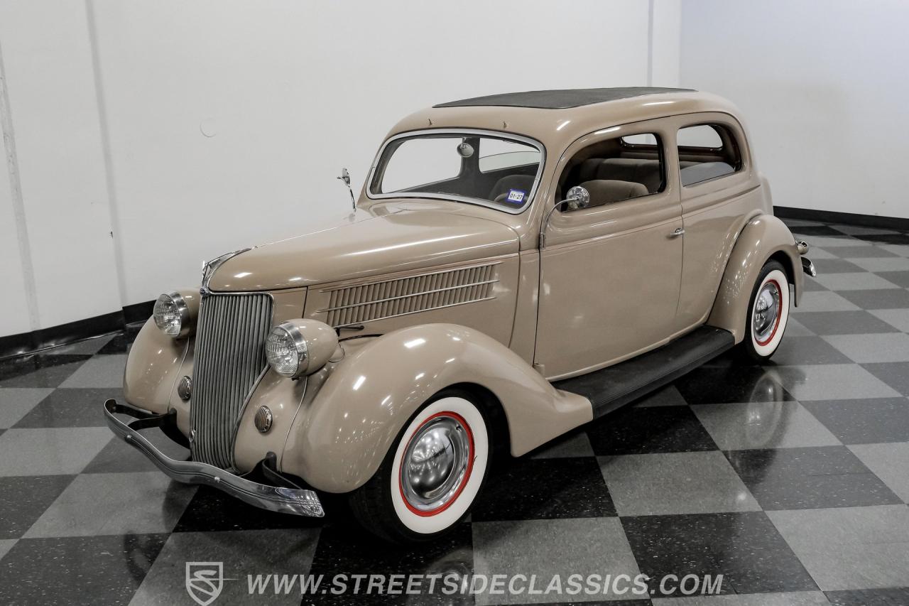1936 Ford Tudor Sedan Streetrod