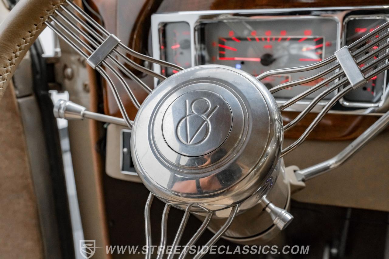 1936 Ford Tudor Sedan Streetrod