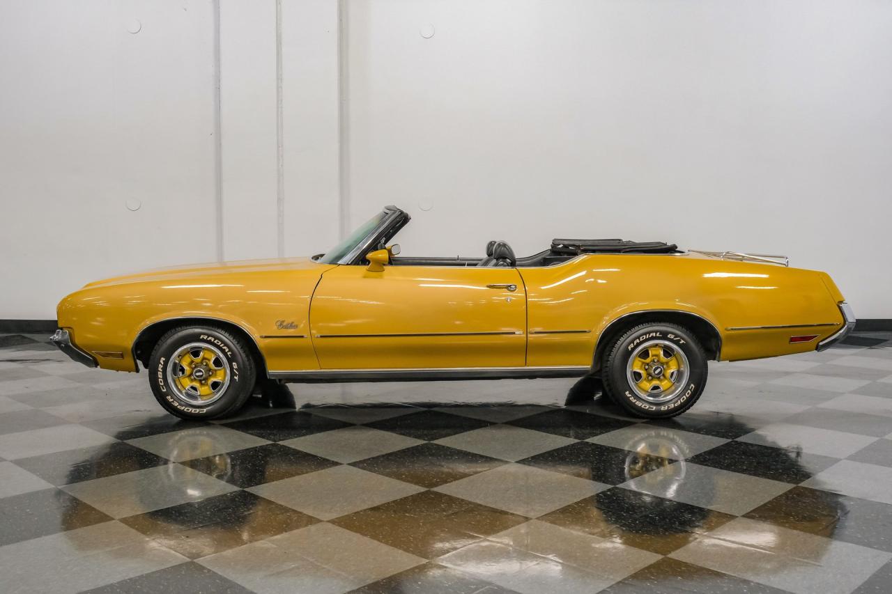 1972 Oldsmobile Cutlass Supreme Convertible