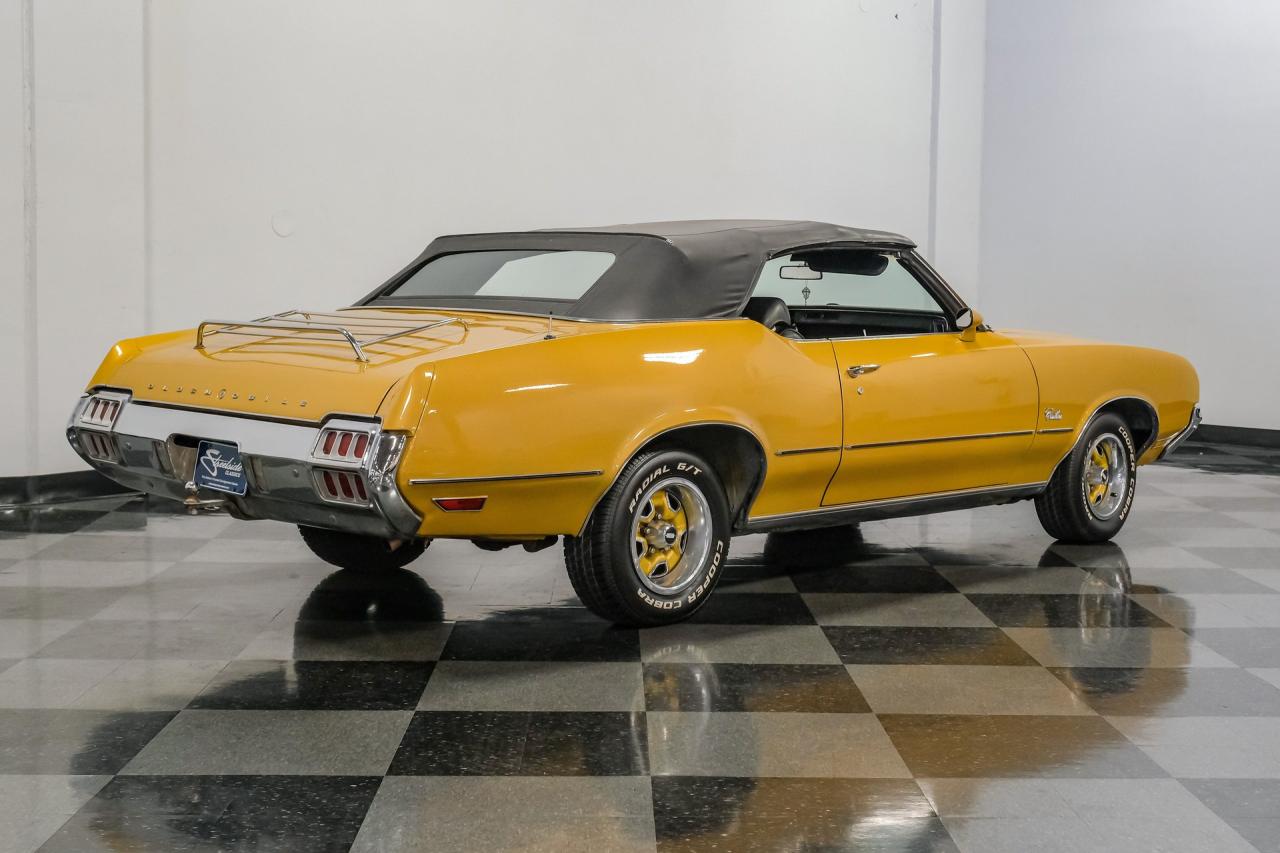 1972 Oldsmobile Cutlass Supreme Convertible