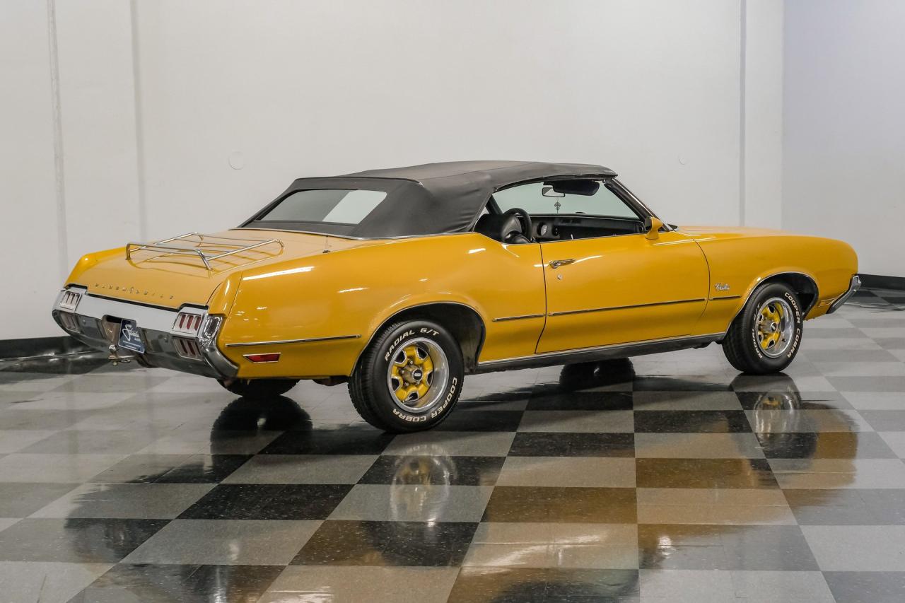 1972 Oldsmobile Cutlass Supreme Convertible