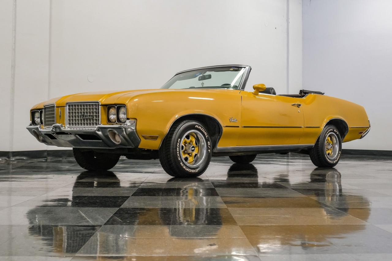 1972 Oldsmobile Cutlass Supreme Convertible
