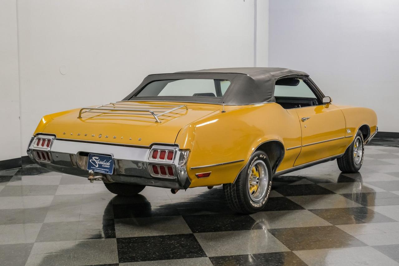1972 Oldsmobile Cutlass Supreme Convertible