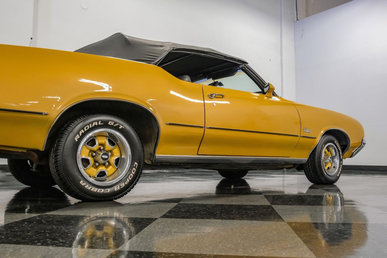 1972 Oldsmobile Cutlass Supreme Convertible