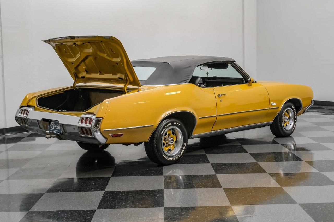 1972 Oldsmobile Cutlass Supreme Convertible