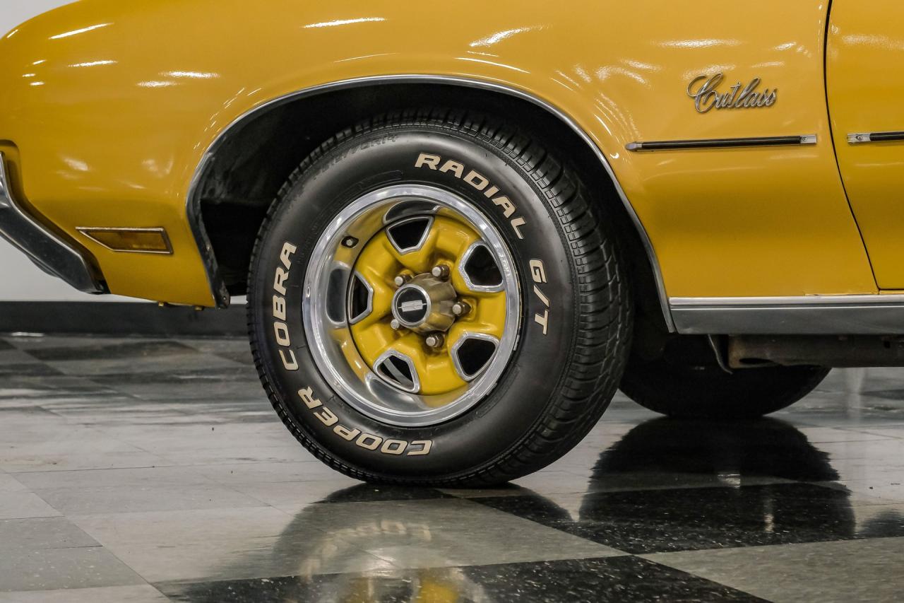 1972 Oldsmobile Cutlass Supreme Convertible