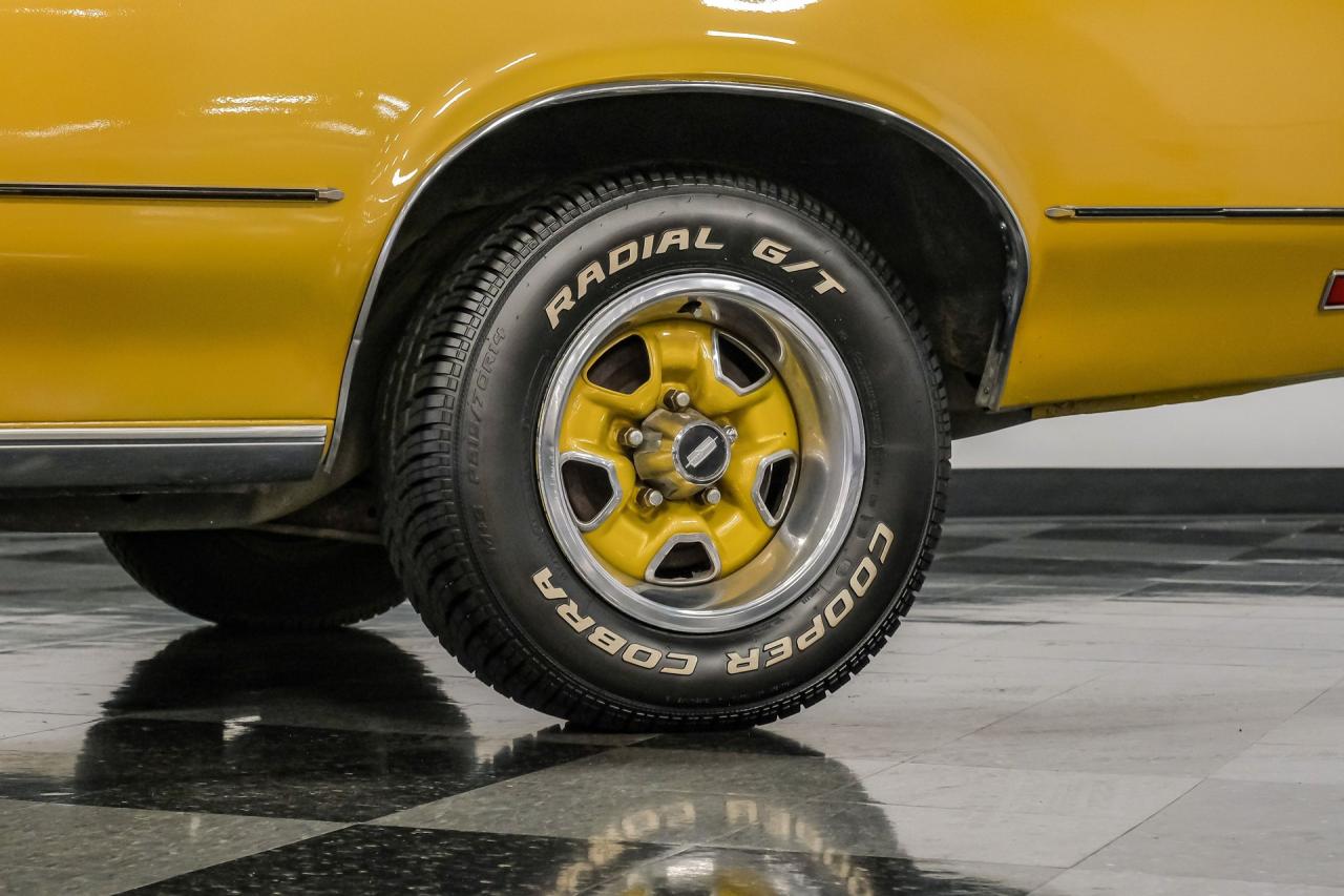 1972 Oldsmobile Cutlass Supreme Convertible