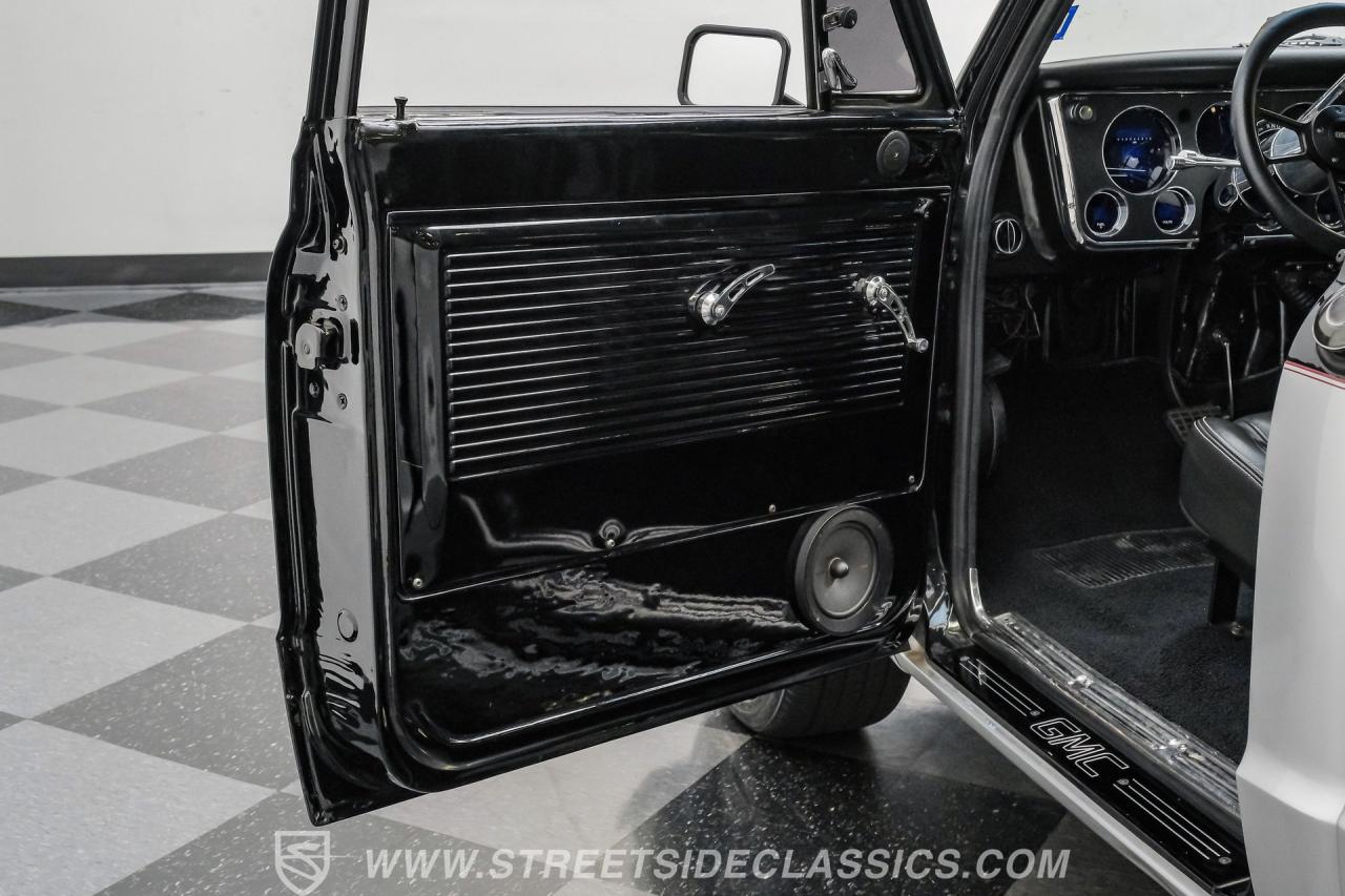 1968 GMC C1500 Restomod