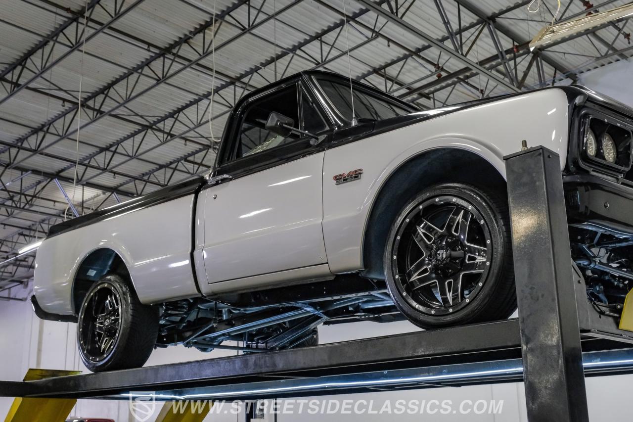 1968 GMC C1500 Restomod