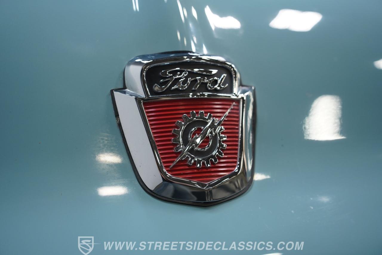 1953 Ford F-100 50th Anniversary Edition