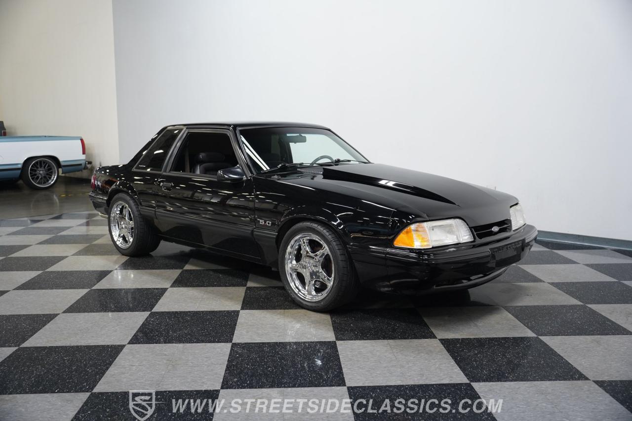 1990 Ford Mustang LX 5.0