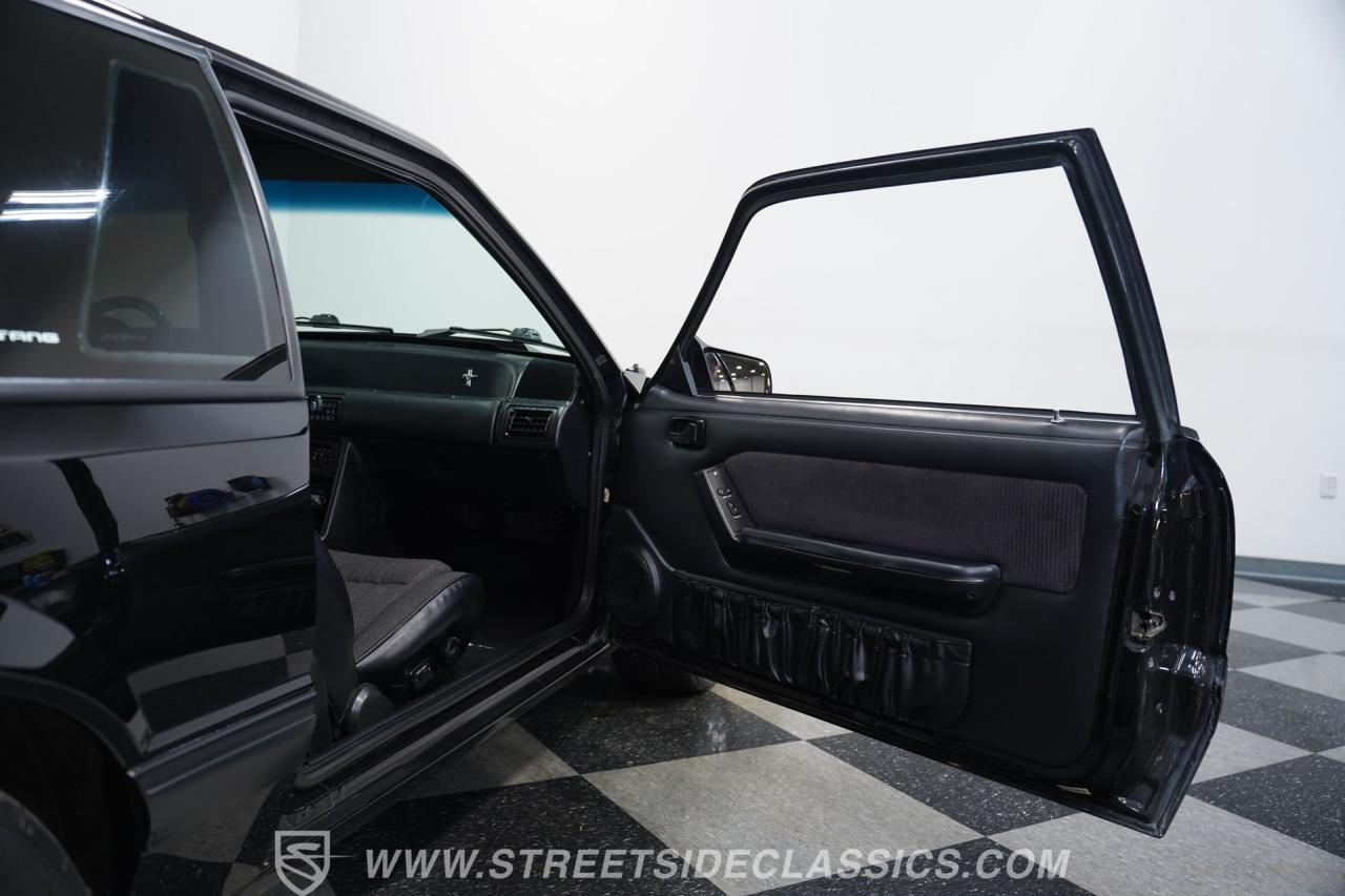 1990 Ford Mustang LX 5.0