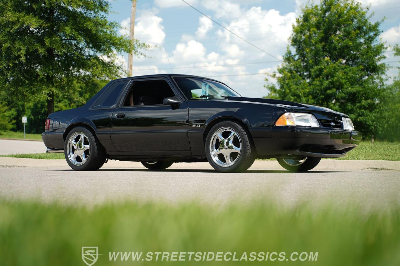 1990 Ford Mustang LX 5.0