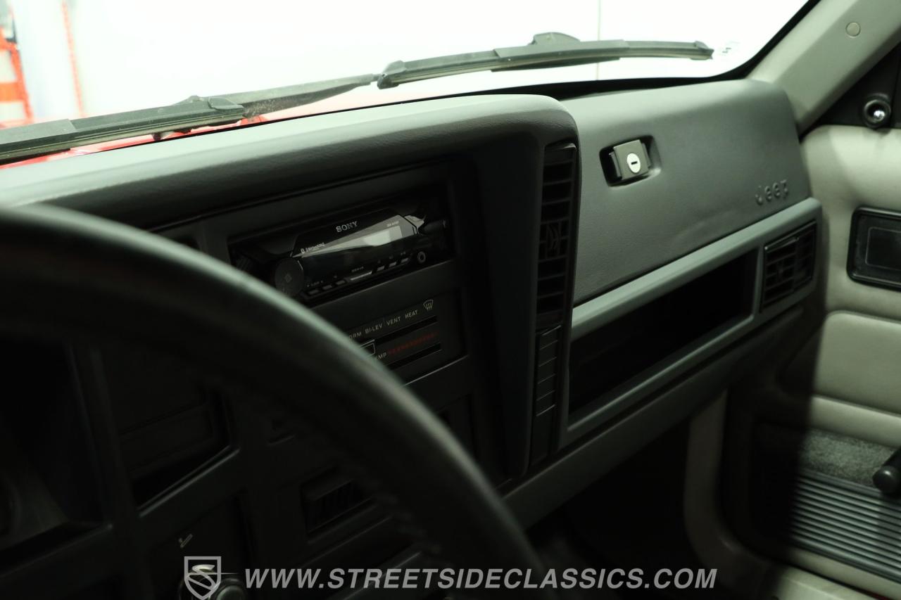 1995 Jeep Cherokee Sport 4X4