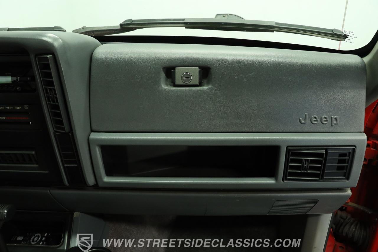1995 Jeep Cherokee Sport 4X4