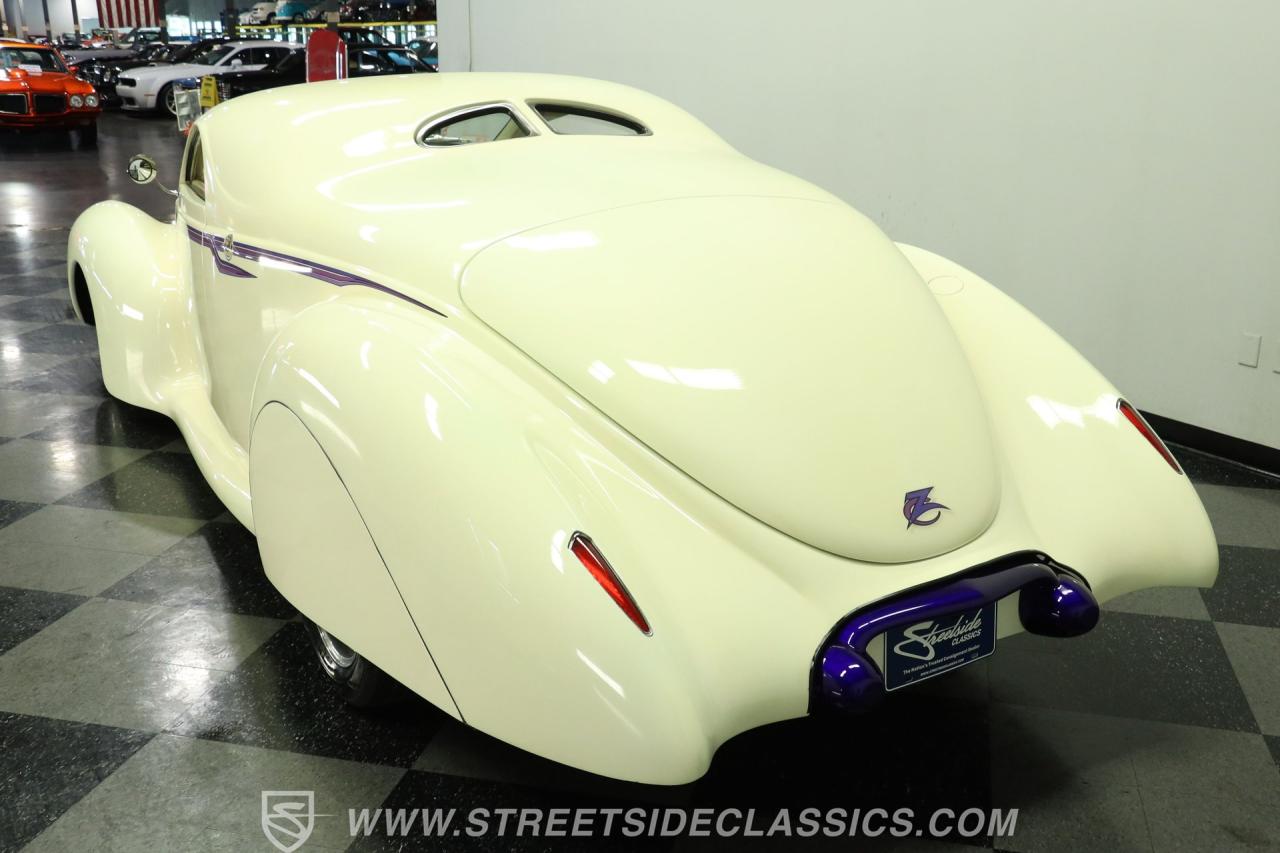 1939 Lincoln Zephyr