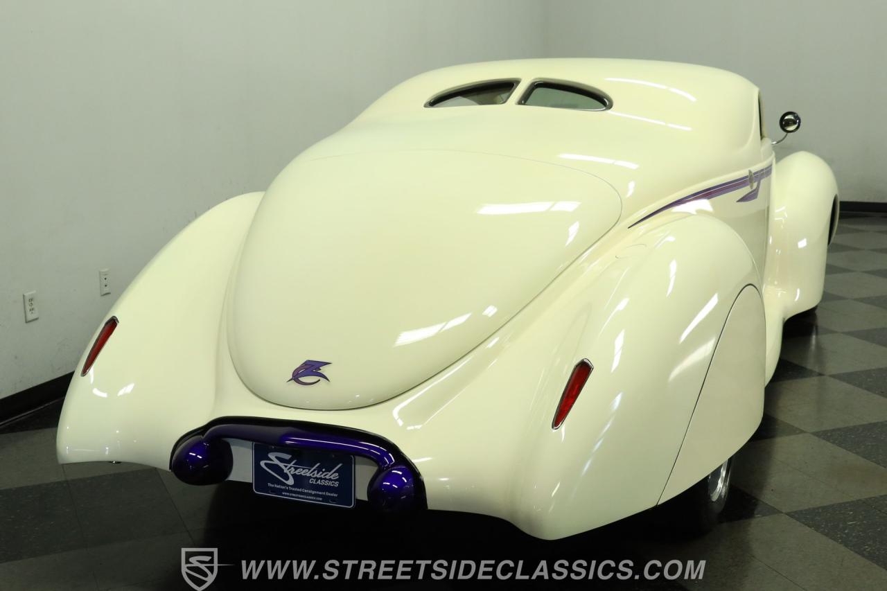 1939 Lincoln Zephyr