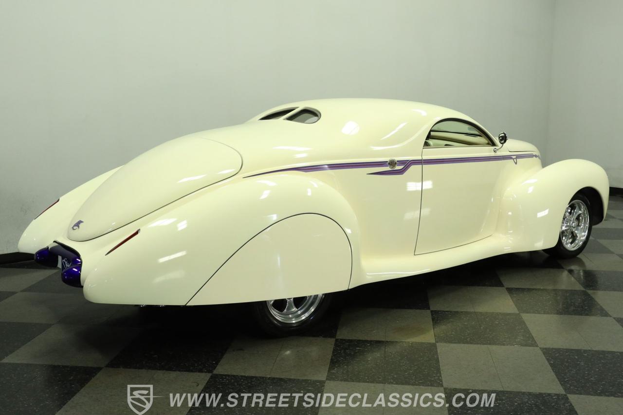 1939 Lincoln Zephyr
