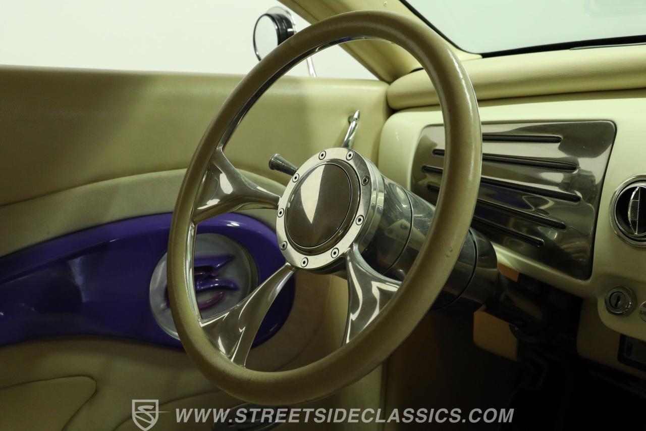 1939 Lincoln Zephyr