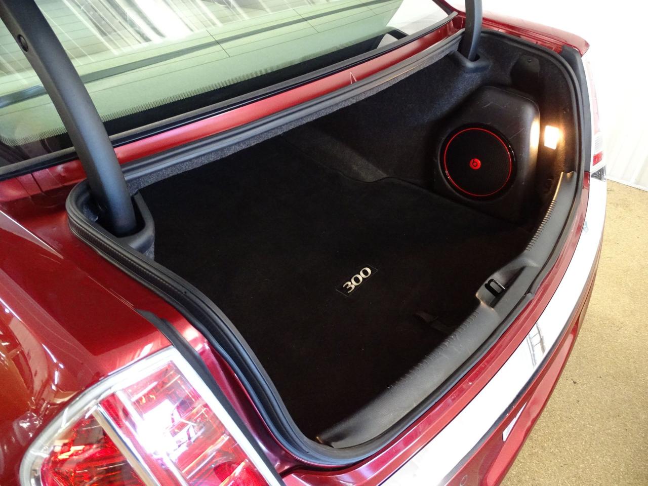 2014 Chrysler 300 C AWD Hemi