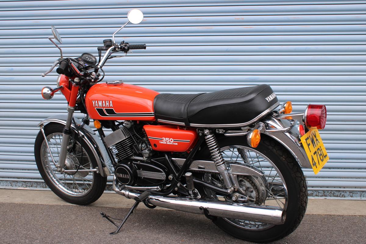 1973 Yamaha RD 350 TORQUE INDUCTION