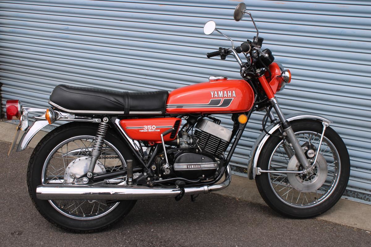 1973 Yamaha RD 350 TORQUE INDUCTION